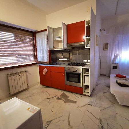 Rouge Studio - 10 Min From Vatican Lägenhet Exteriör bild