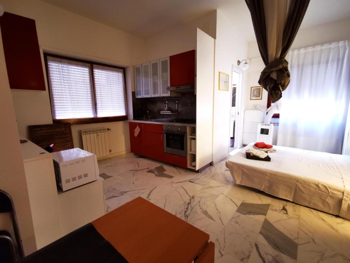Rouge Studio - 10 Min From Vatican Lägenhet Exteriör bild